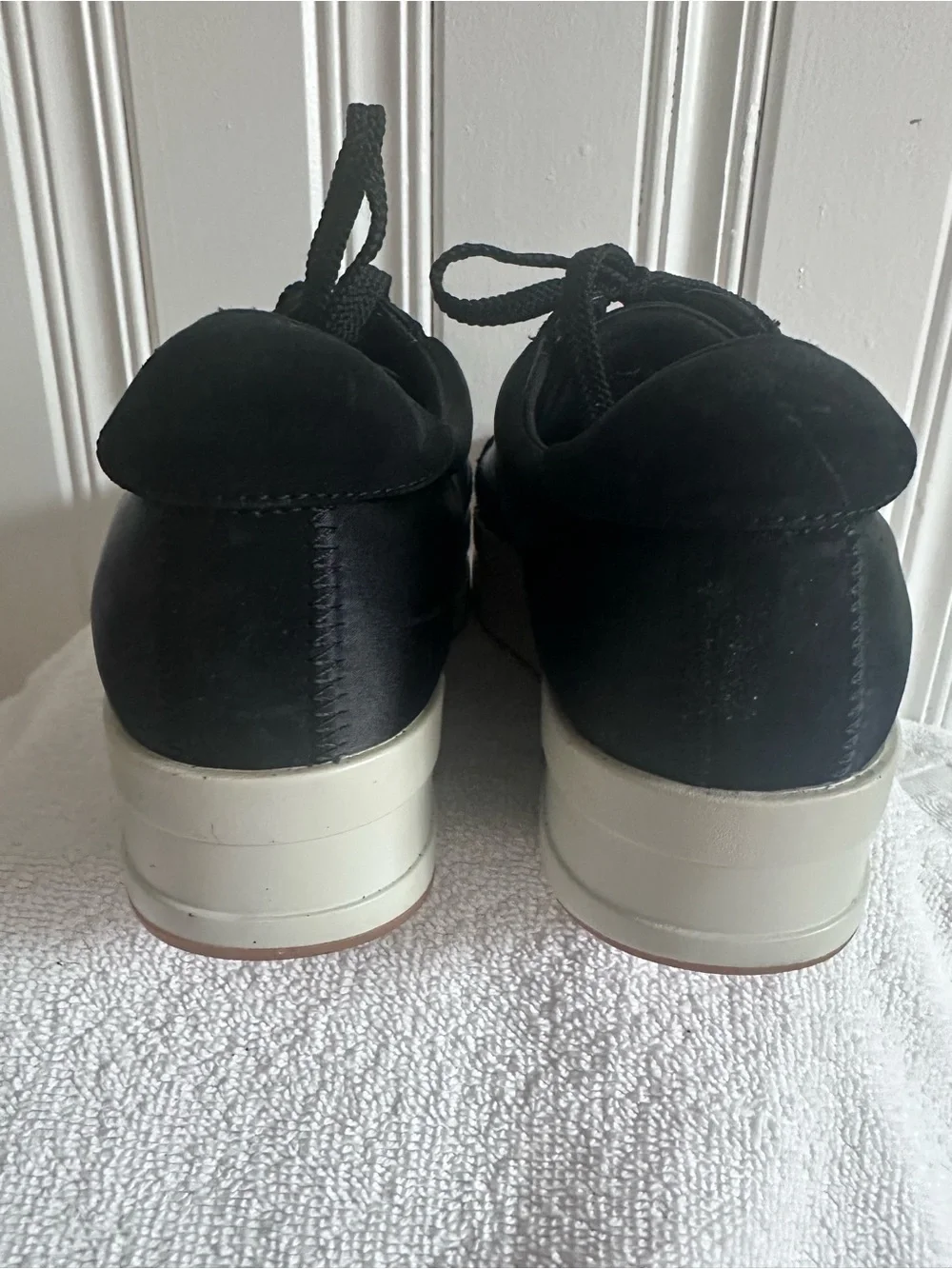Vagabond Black Lace-Up Platform Sneakers